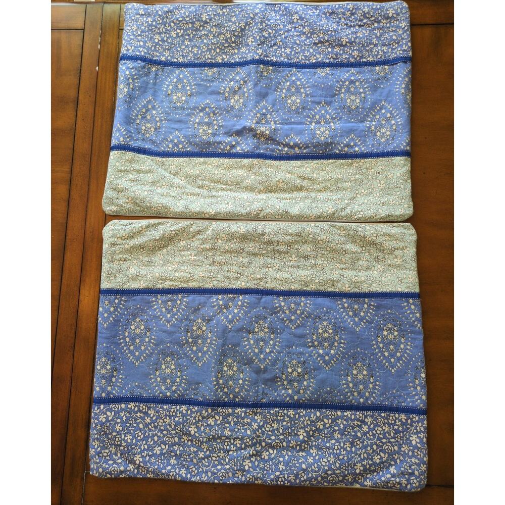 Set of 2 Tommy Hilfiger Cotton Pillow Shams Cottage Boho Floral Blue Stripe EUC